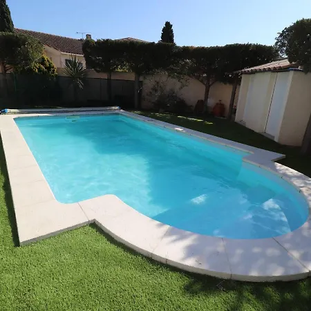 3 Etoiles Avec Piscine Privee, 500m De La Plage, 4 Pour 6-8 Pers. Au Grau-du-roi - Fr-1-307-157 * Le Grau-du-Roi