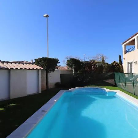 3 Etoiles Avec Piscine Privee, 500m De La Plage, 4 Pour 6-8 Pers. Au Grau-du-roi - Fr-1-307-157 *