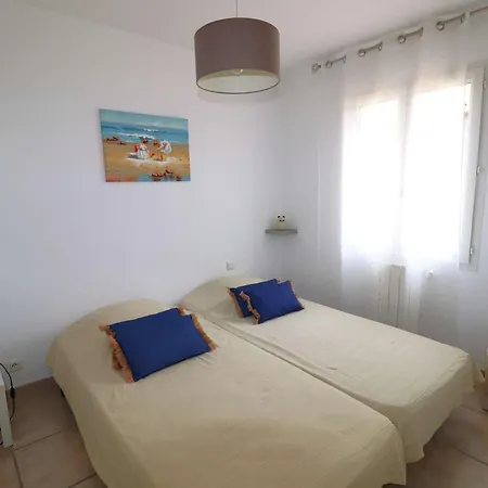 3 étoiles Avec Piscine Privée, 500m De La Plage, 4 Pour 6-8 Pers. Au Grau-du-roi - Fr-1-307-157 Villa