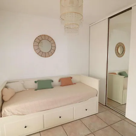 Villa 3 Etoiles Avec Piscine Privee, 500m De La Plage, 4 Pour 6-8 Pers. Au Grau-du-roi - Fr-1-307-157