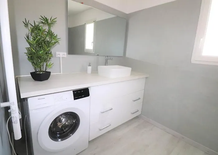 3 Etoiles Avec Piscine Privee, 500m De La Plage, 4 Pour 6-8 Pers. Au Grau-du-roi - Fr-1-307-157 Вилла Ле-Гро-дю-Руа
