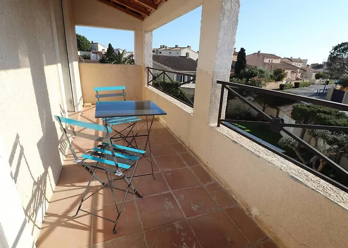 3 Etoiles Avec Piscine Privee, 500m De La Plage, 4 Pour 6-8 Pers. Au Grau-du-roi - Fr-1-307-157 Вилла *